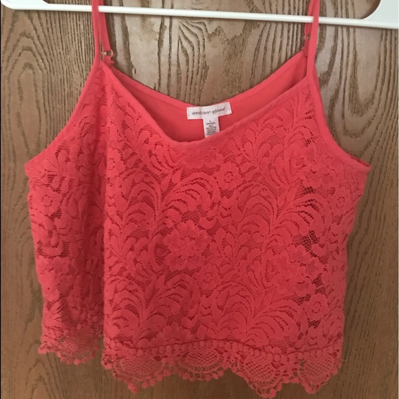 Tops - Lace crop top